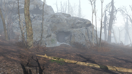 FO4 UFO cave.png