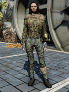 FO76WL Ghillie Suit Female Hoodless