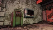 FO76 Trash can eatatronic.png (3.21 MB)