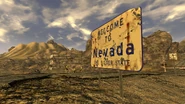 Placa com a escrituras " Bem-Vindo à Nevada " próximo a Nipton