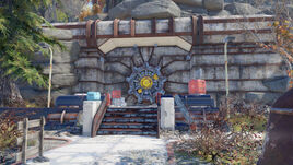 FO76 Vault 51 (door outside)