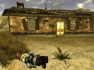 Гном на задньому дворі ферми Уиттейкера fnv