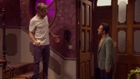 S25 E010 031.png (913 kB)