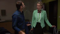 S25 E002 001
