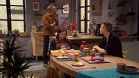 S24 E101 002.png (1,24 MB)