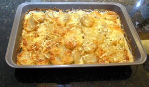 Au gratin potatoes.jpg