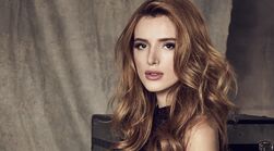 Paige (819 KB) Paige Townsen