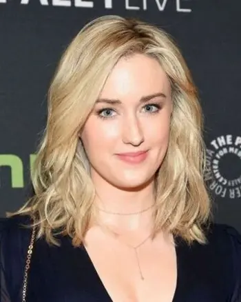 Ashley Johnson | Fandoblaje Wiki | Fandom