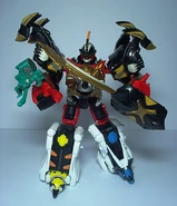 3608969179 5dc45e0211 z.jpg (95 KB) Jungle Master Megazord with Lion and Chameleon Power