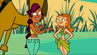 Sierra suggesting that she and Izzy swap teams to be with their respective crushes.