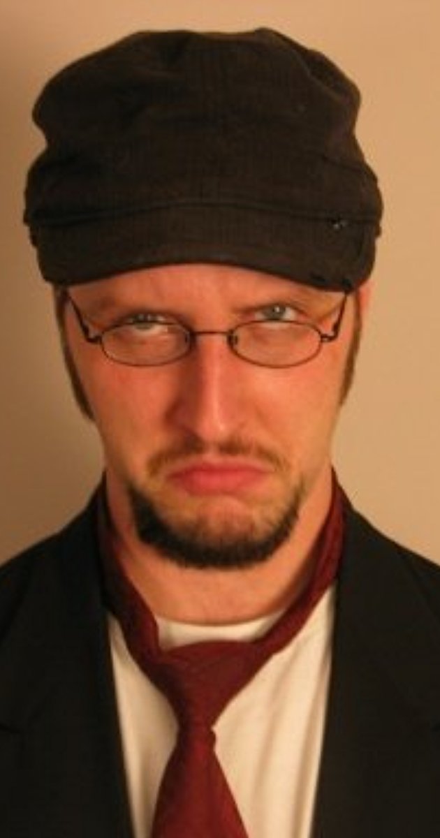 Nostalgia Critic (LFDI) Fan Fiction Fandom