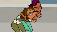 Sierra sticking up for Cody against Courtney.