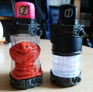 Dc4UynFUwAErrjk.jpg (183 KB) Cobra Fullbottle and Rider System Fullbottle