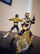 "Psycho Staff Lightning Slash!"