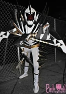 Tumblr nob6mtyfYq1tdf5fmo1 500.jpg (122 KB) White Dino Ranger Superior Dino Mode