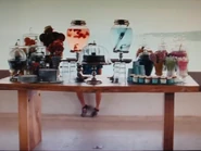 Candy Station.jpg (42 KB) Candy Station