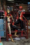 Super Megaforce Gold and Super Megaforce Red Team Up