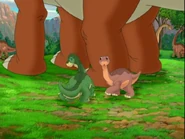 Littlefoot confused