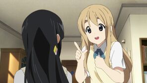 Tsumugi and Mio 