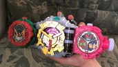 ECpBwS5UwAI6Gaj.jpg (210 KB) Zi-OAmazons Ridewatch