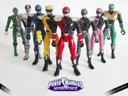 DlM2NhIW0AIw2rI.jpg (87 KB) S.P.D. Green Ranger, Time Force Silver and Hyperforce Rangers Team Up