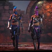 Kitana and Mileena kosplay