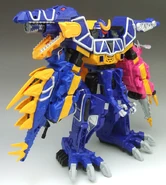 Kyouryuu1271.jpg (247 KB) Spino Charge Megazord: Tri-Stego Formation