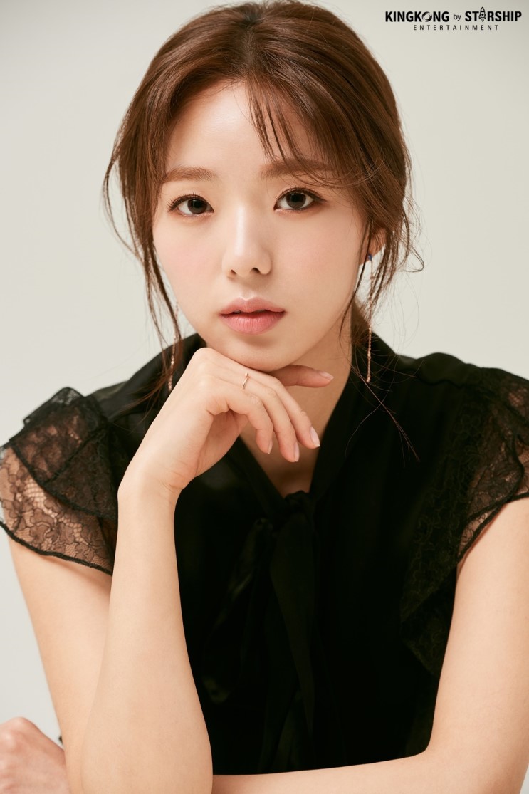 Chae Soo bin The Movie Database TMDB strongest deliveryman