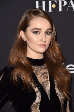 Kaitlyn dever leak