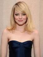 Tracey De Santa (Emma Stone) - Michael's estranged daughter who participates on Fame or Shame.