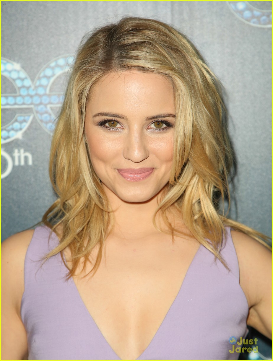 burlesque movie dianna agron