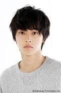 Kento Yamazaki (Shogo Asahina)