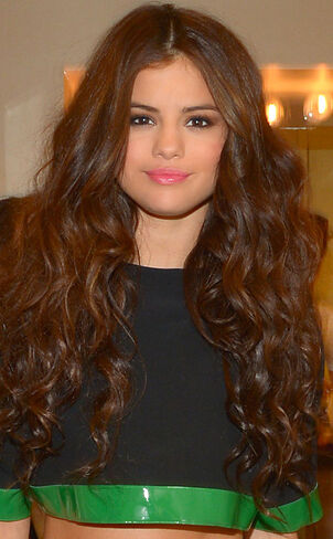 Rs 634x1024-130726115849-634.gomez.ls.72613 copy.jpg