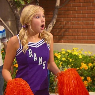 Audrey Whitby as Young Alyssa