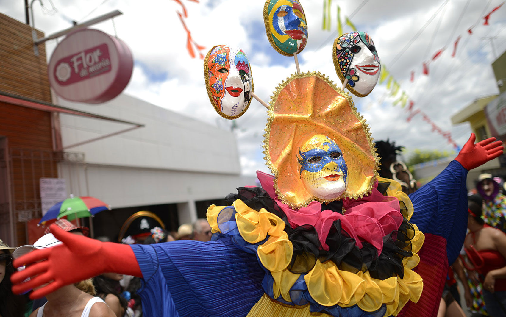 1º GRITO DE CARNAVAL DE BEZERROS DÁ O PONTAPÉ DA FOLIA DO PAPANGU