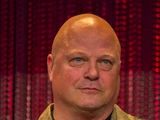 Michael Chiklis