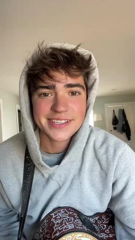 Sasha Allen. | Fantasy Voice Wiki | Fandom