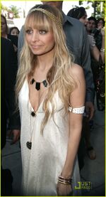 Nicole-richie-house-of-harlow-14