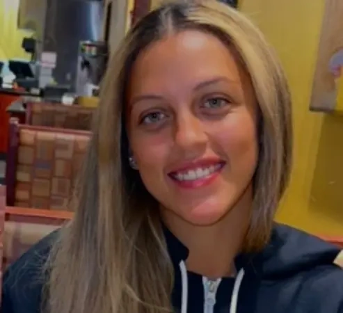 Gabbie Marshall | Fashion Wiki | Fandom