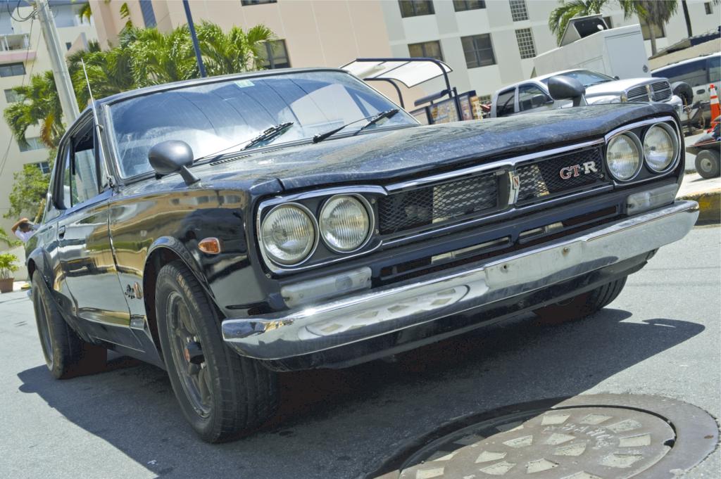 Nissan Skyline GT-R driven by Paul Walker in “Fast & Furious” can