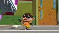 Chum Chum walking and singing s2e16b