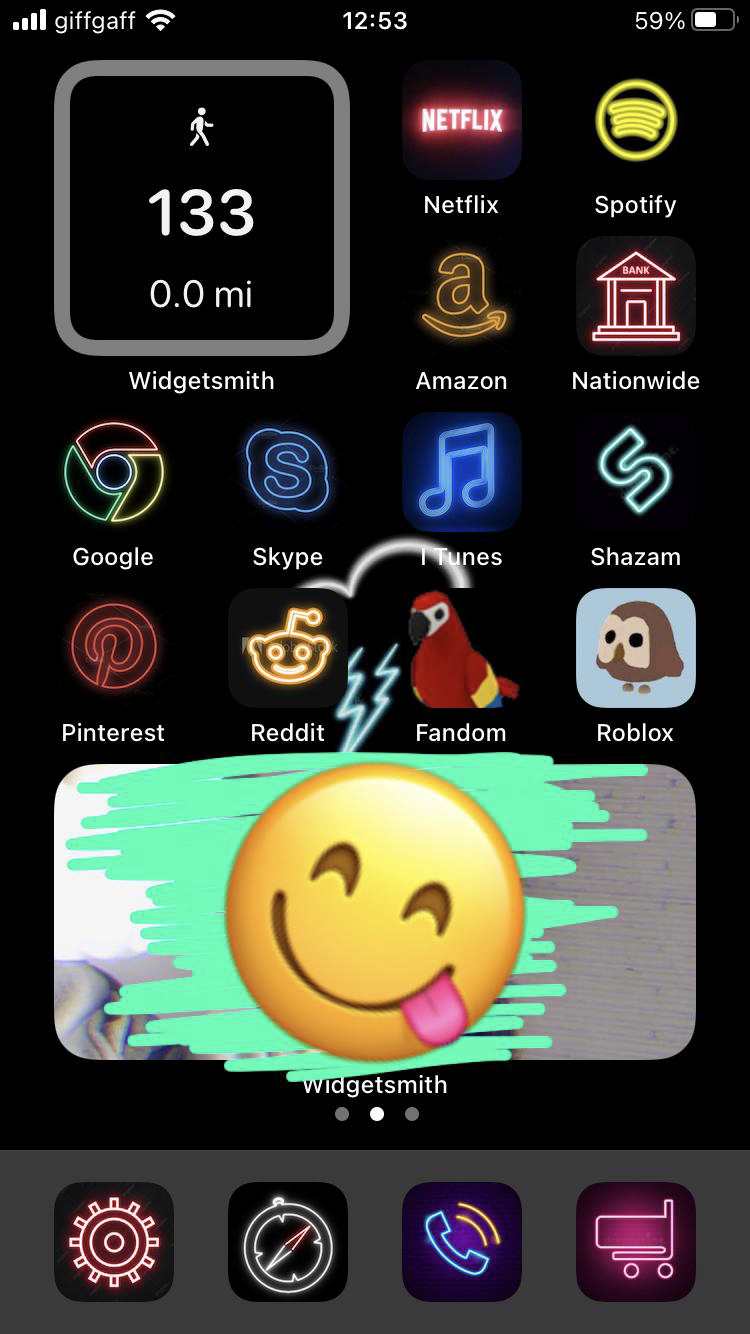 Might As Well Hop On The Trend My Ios 14 Hoemscreen Enjoy It Took Me Ages P Fandom - neon roblox logo ios 14