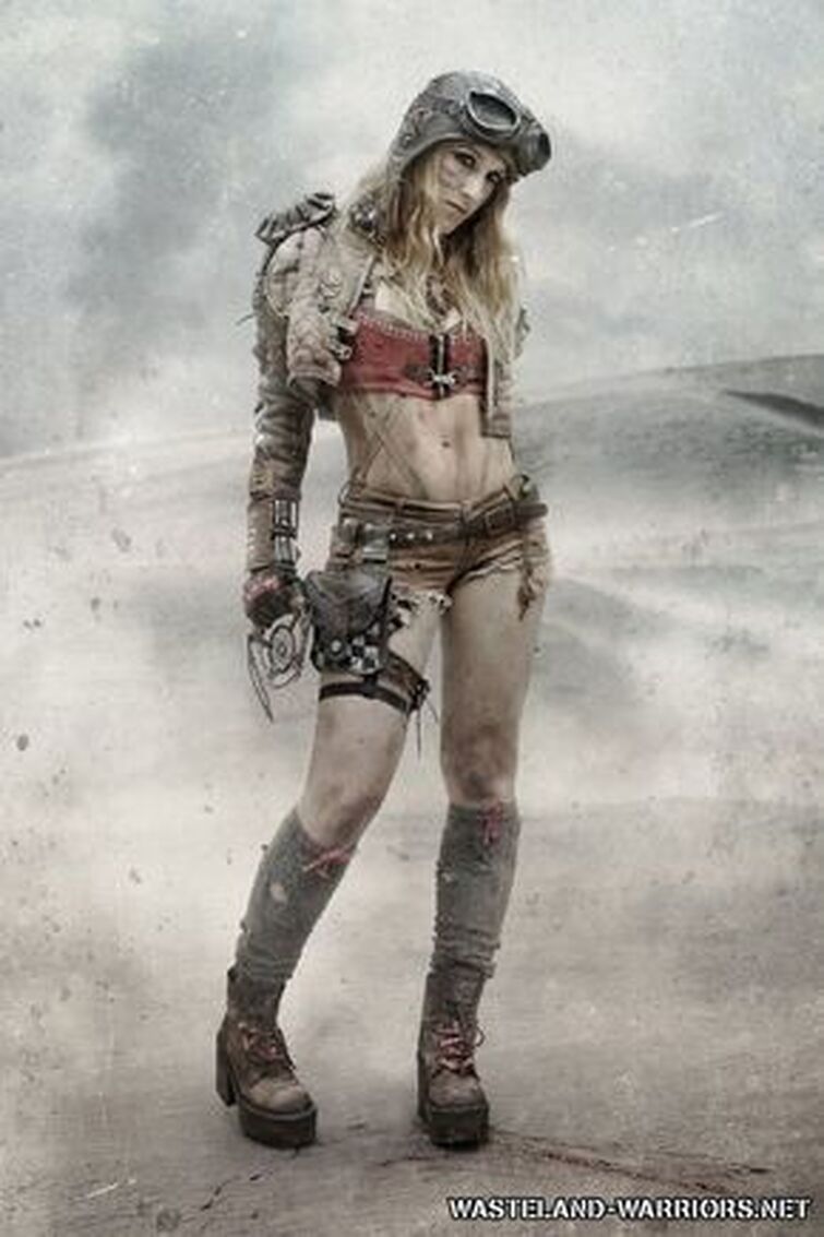 Sophia apocalypse costume deals