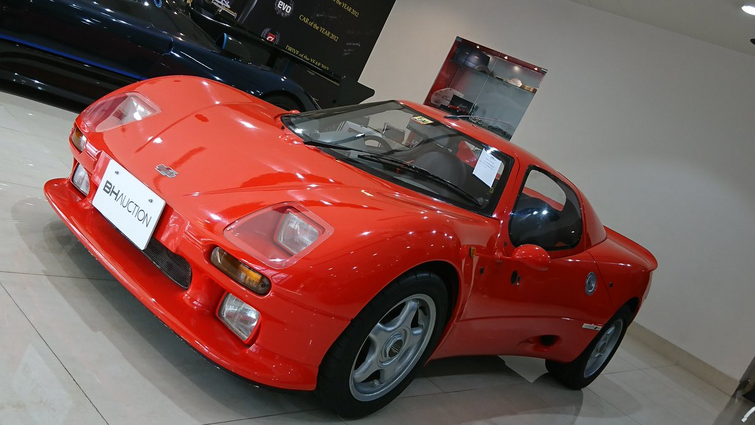 TOM'S Angel T01 .

This car is adorable. It looks like Mini Ferrari mixed with Lancia Startos.