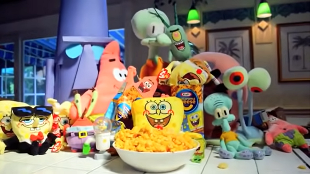 SpongeBob SquarePants Macaroni and Cheese Fried Chili Cheese Dogs