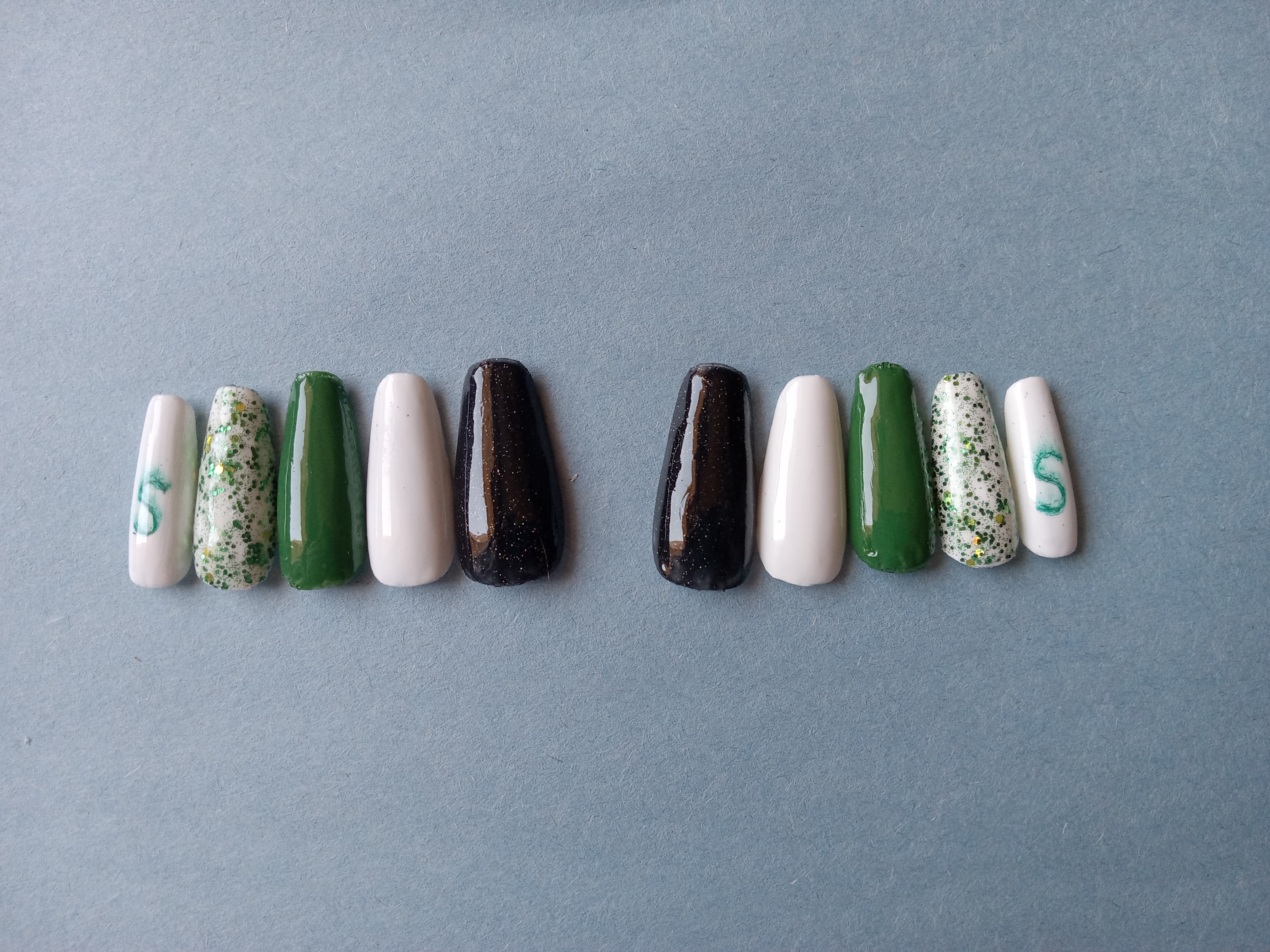 Slytherin Harry Potter Nails : r/Nails