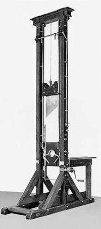 220px-Guillotine suisse