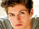 Daniel Sharman