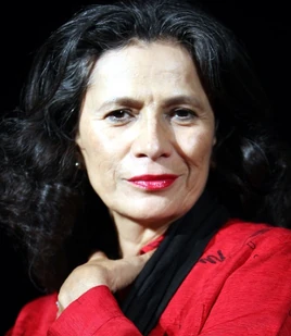 Patricia Reyes Spíndola