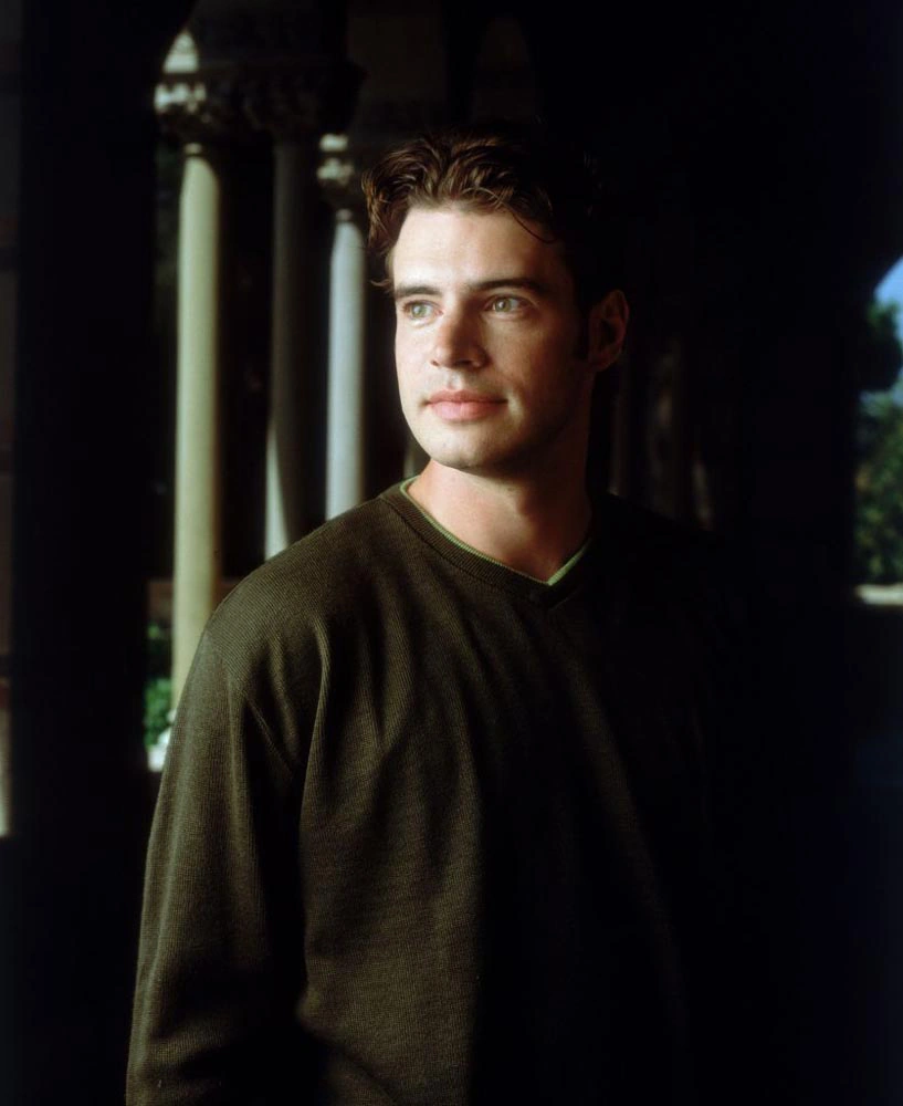 Noel Crane/Gallery | Felicity Wiki | Fandom